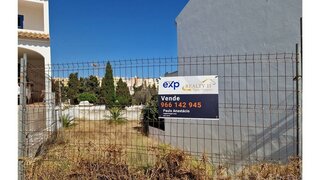 Terreno de 220 m² em Lagoa