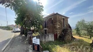 Land for sale in Mirandela, Portugal — €80,000