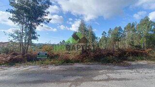 Land for sale in Santa Maria da Feira, Portugal — €85,000