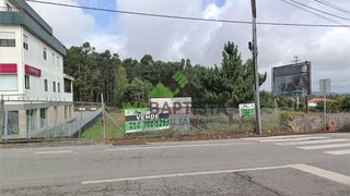 Land for sale in Santa Maria da Feira, Portugal — €315,000
