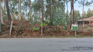 Land for sale in Santa Maria da Feira, Portugal — €44,000
