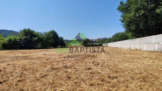 Land for sale in Santa Maria da Feira, Portugal — €47,500