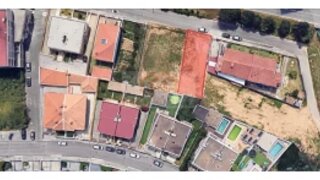 Land for sale in Santa Maria da Feira, Portugal — €42,500