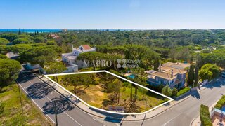 Land for sale in Loulé, Portugal — €2,075,000