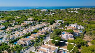 Land for sale in Loulé, Portugal — €1,975,000