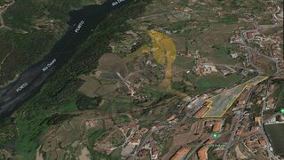 Land for sale in Cinfães, Portugal — €250,000