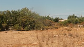 Terreno de 13 480 m² em Faro