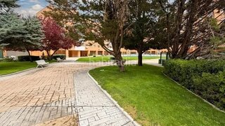 3-bedroom apartment with pool in Rosas, Madrid