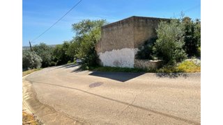 Land for sale in Loulé, Portugal — €190,000