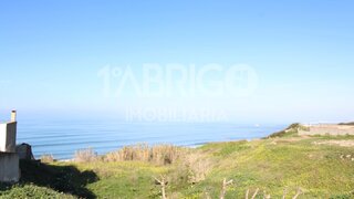 Land for sale in Alcobaça, Portugal — €270,000