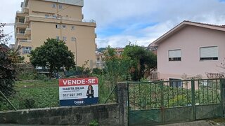 Land for sale in Oliveira de Azeméis, Portugal — €80,000