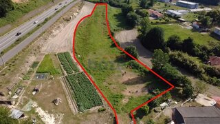 Land for sale in Oliveira de Azeméis, Portugal — €175,000