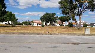 Land for sale in Entroncamento, Portugal — €224,999