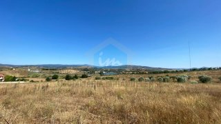 Land for sale in Mirandela, Portugal — €199,000