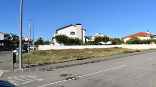 Terreno em Bragança · 700 m² · 110 000 €