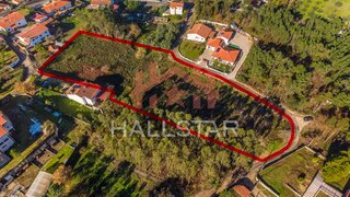 Land for sale in Porto de Mós, Portugal — €180,000