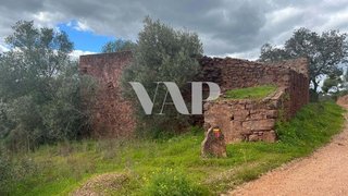 Land for sale in Loulé, Portugal — €219,000