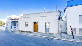 Land for sale in Loulé, Portugal — €190,000