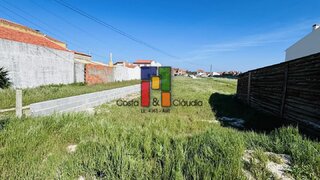 Terreno · 400 m² · 70 000 €