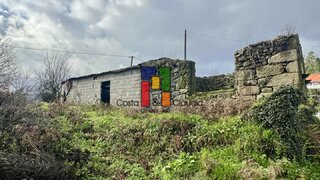 Land for sale in São Pedro do Sul, Portugal — €58,500