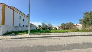 Land for sale in Torres Novas, Portugal — €64,000