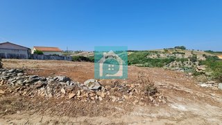 Land for sale in Alcobaça, Portugal — €88,500