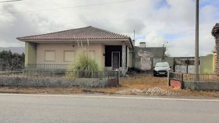Terreno em Cadaval · 20 000 m² · 450 000 €