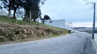 Land for sale in Oliveira de Azeméis, Portugal — €90,000