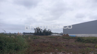 Terreno em Aveiro · 16 083 m² · 1 450 000 €