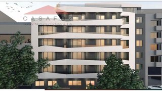 Terreno de 765 m² em Porto