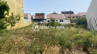 Land for sale in Almada, Portugal — €120,000