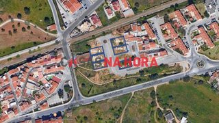 Terreno de 1498 m² em Lagoa