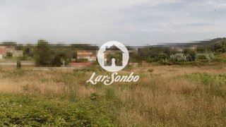 Land for sale in Vila Nova de Famalicão, Portugal — €288,900