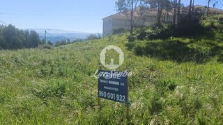 Land for sale in Lousada, Portugal — €185,000