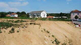 Land for sale in Vila Nova de Gaia, Portugal — €900,000