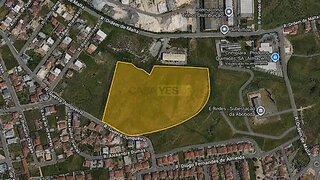 Terreno em Cascais · 28 720 m² · 3 800 000 €