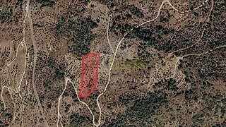 Land for sale in Vila Nova de Foz Côa, Portugal — €90,000