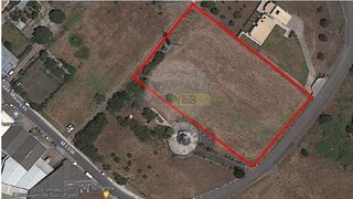 Land for sale in Loures, Portugal — €550,000