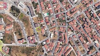 Land for sale in Amadora, Portugal — €439,000
