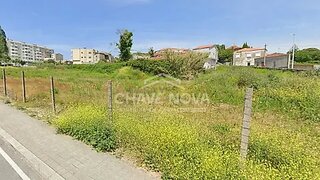 Land for sale in Vila Nova de Gaia, Portugal — €990,000