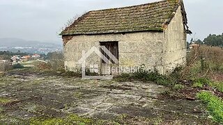 Land for sale in Amarante, Portugal — €75,000