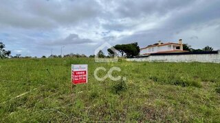 Land for sale in Óbidos, Portugal — €64,000