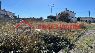 Land for sale in Porto de Mós, Portugal — €42,275