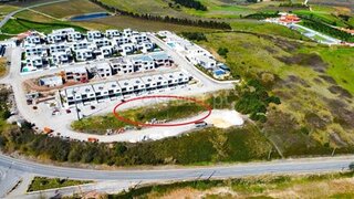 Land for sale in Cadaval, Portugal — €240,000
