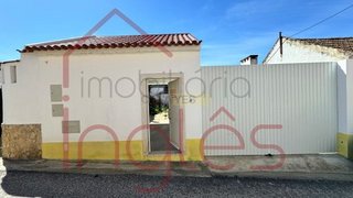 Land for sale in Cartaxo, Portugal — €72,000
