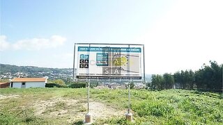 Terreno · 14 152 m² · 590 000 €