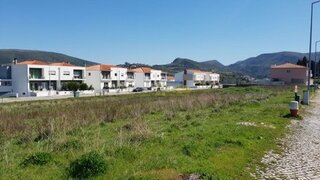 Land for sale in Porto de Mós, Portugal — €35,000