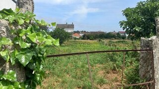 Land for sale in Monção, Portugal — €49,000