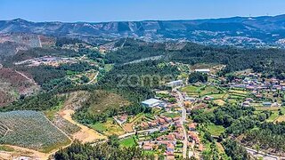 Terreno · 30 000 m² · 270 000 €