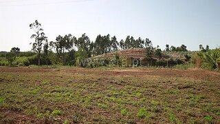 Terreno · 520 m² · 45 700 €